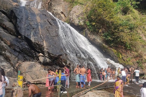 Monkey Falls – A Beautiful Waterfall Near Pollachi